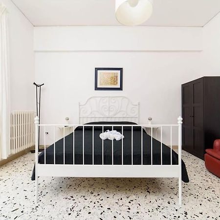 Casa Vivi Διαμέρισμα Σαλέρνο Εξωτερικό φωτογραφία