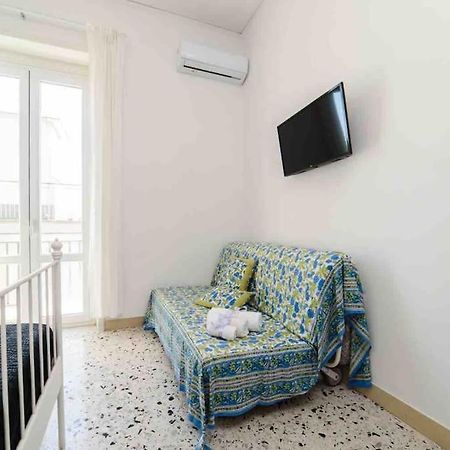 Casa Vivi Διαμέρισμα Σαλέρνο Εξωτερικό φωτογραφία